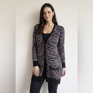 Torrid Zebra Print Open Cardigan Size 0 (L) Black & Grey Lightweight